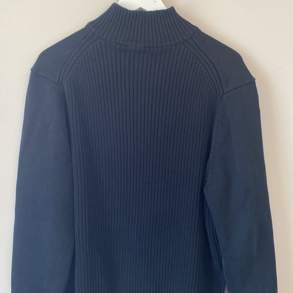 Dockers knit zip up sweater XL damage at cuff - Picture 4 of 8
